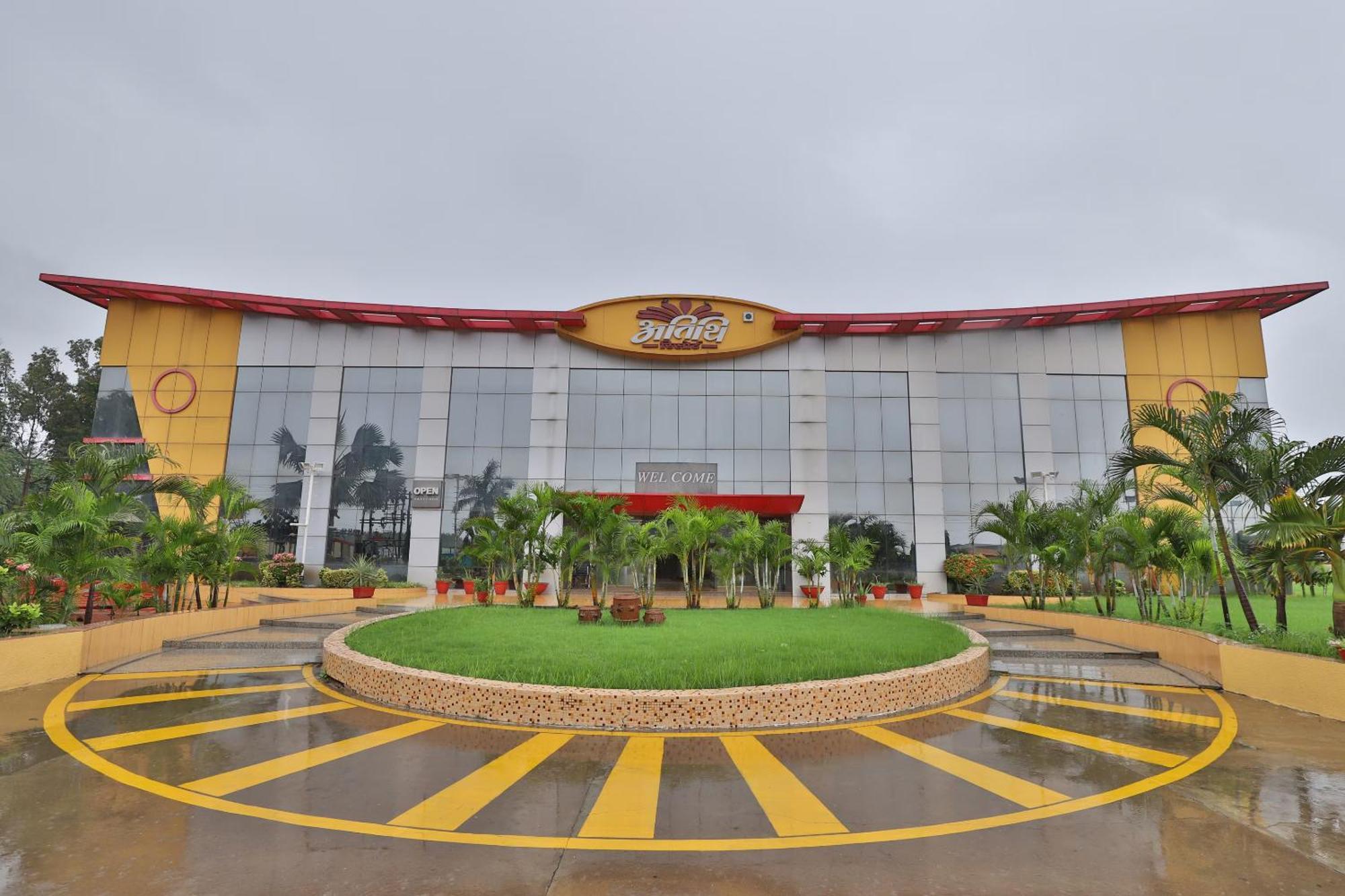 Atithi Resort Bharuch Extérieur photo